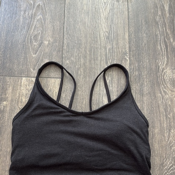 Women’s Vuori Sports Bra / Top - Color: Black - Size Small - Picture 3 of 9